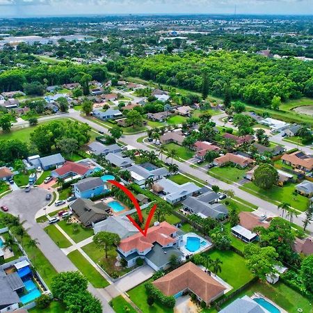 5 Bedroom Mansion With Pool And Non-Heated Jacuzzi Games In Boynton Beach Exteriör bild