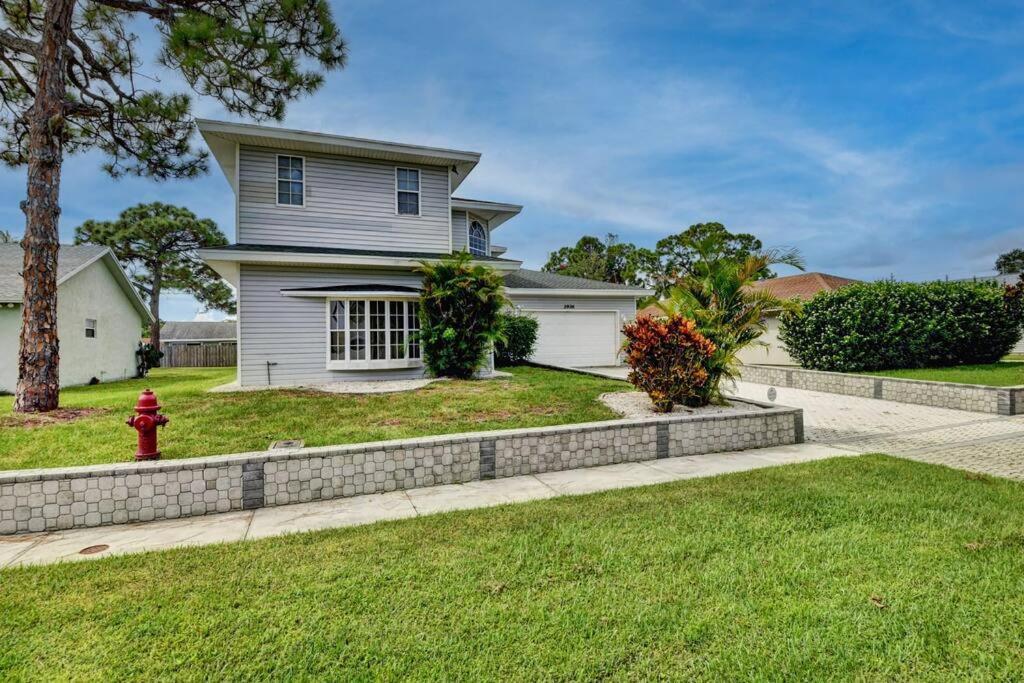 5 Bedroom Mansion With Pool And Non-Heated Jacuzzi Games In Boynton Beach Exteriör bild