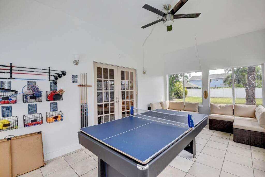 5 Bedroom Mansion With Pool And Non-Heated Jacuzzi Games In Boynton Beach Exteriör bild